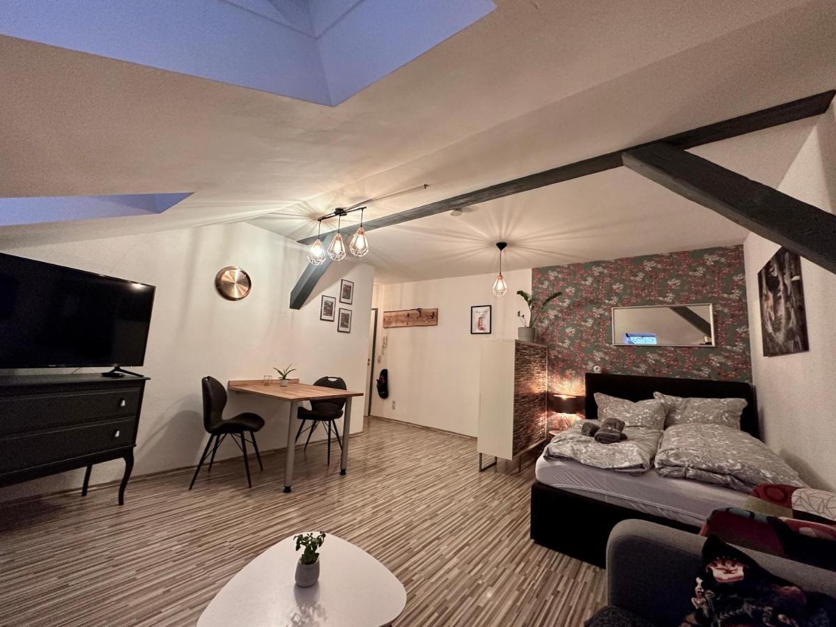 Apartment Zum Roten Fuchs Inkl. Parkplatz Erfurt Exteriör bild
